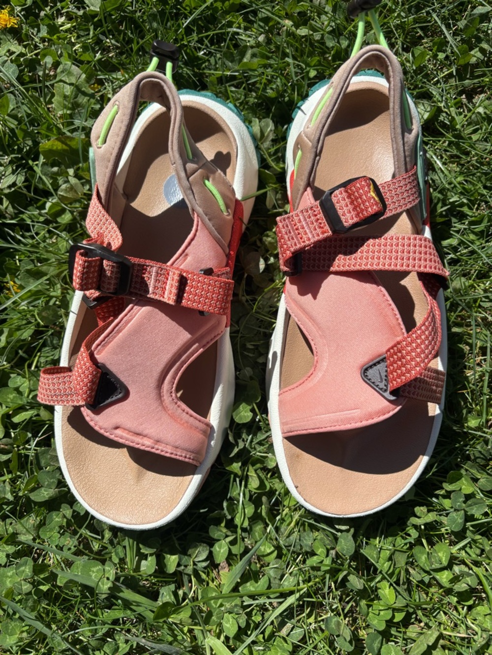 Woman Coral Sporty Sandals with Adjustable Straps size 7